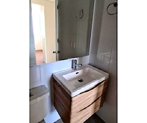 <p>Arriendo pieza con baño privado</p> image