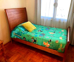 Cama madera 1.5 plazas c/respaldo + colchon rosen