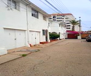 Casa plan Viña, Poniente