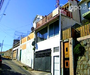 Casa 5 dormit, 2 baños, vista a la bahía C- 2073