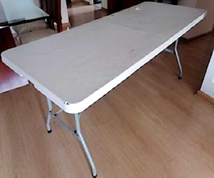 <p>Mesa plegable 1 m80 x 75cm</p>