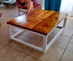 <p>Mesa de centro madera</p>