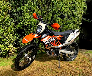 KTM enduro R 690