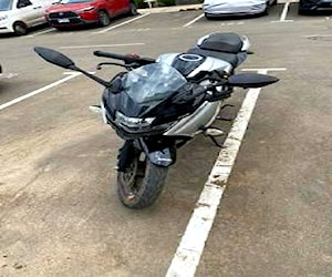 Moto Suzuki Gixxer 150 FRF