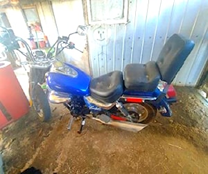 Moto Custom 250cc año 2013