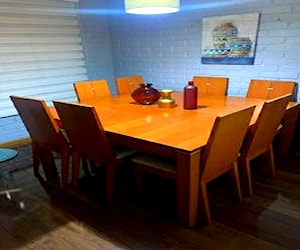 Comedor de madera 8 personas ( Excelente estado )