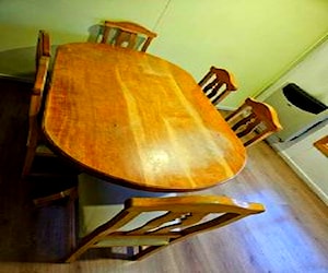 <p>Juego de Comedor de 6 sillas Madera Lenga</p>