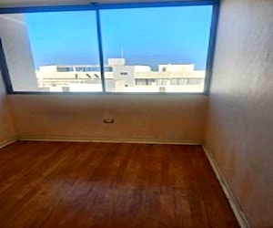 <p>Arriendo pieza en departamento</p>