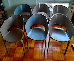 6 sillas de diseño marca Muebles Sur