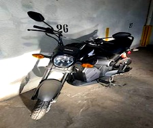 Moto Honda navi 2022