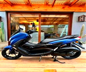 Moto Yamaha N-Max Connected 2022