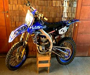 Moto yamaha YZ250F 2021 por cambio de deporte