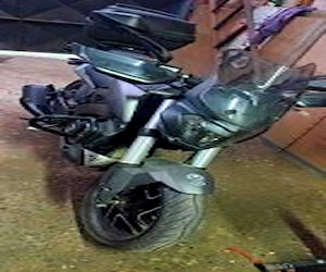 MOTO BAJAJ modelo DOMINAR año 2023