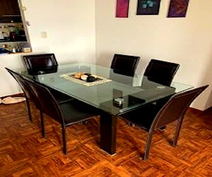 <p>Comedor 6 sillas</p>