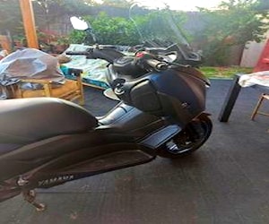 Yamaha XMax 300