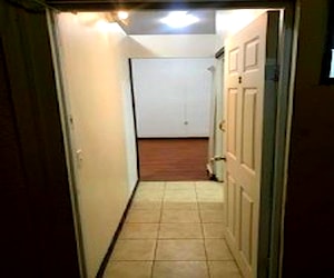 <p>Arriendo Departamento Interior</p>