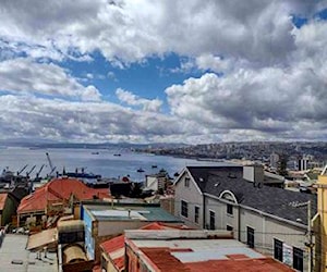 Con hermosa vista al mar y a minutos del centro