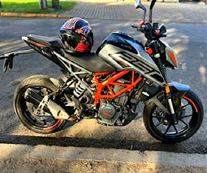 KTM Duke 250 año 2021