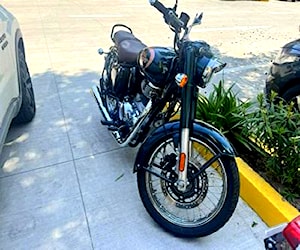 Royal Enfield Classic 350 2023