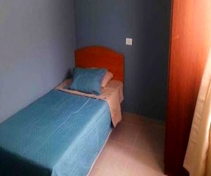 <p>Arriendo acogedora habitación TODO INCLUIDO</p>