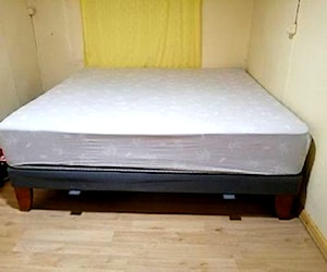 <p>Cama king</p>