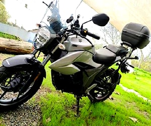 Moto Suzuki gixxer