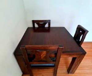 <p>Comedor de madera 4 personas</p>