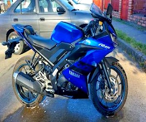 Yamaha r15 v3