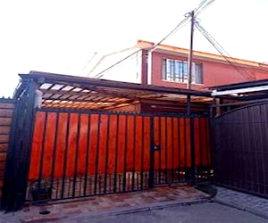 CASA Av. Juanita con Calle Belén Puente Alto