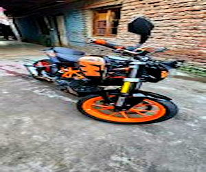 KTM Duke 390, año 2017