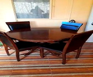 <p>Comedor 4 sillas </p>