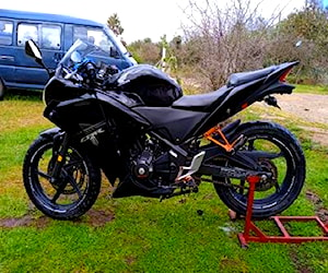 Honda CBR 250R