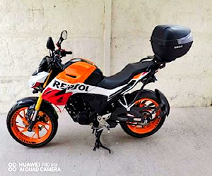 Honda cb190r repsol