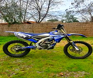 Yamaha yzf250