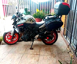 Moto mt03 