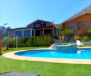 Casa con piscina Olmué