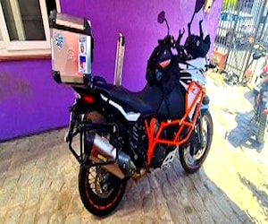 KTM ADVENTURE 1090 AÑO 2018 full equipada