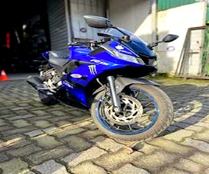 Yamaha yzf-r15