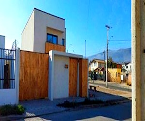 Se arrienda moderna casa en Ovalle año corrido