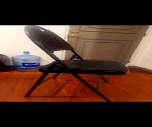 <p>Silla plegable firme</p>