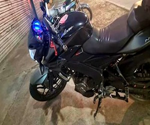 Moto pulsar 200ns