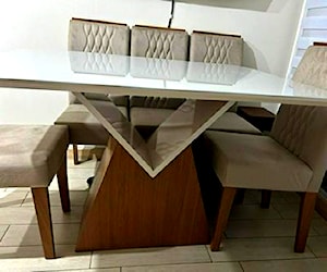 <p>Comedor de 6 sillas</p>