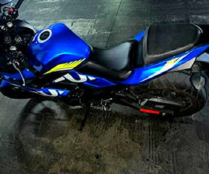 Moto suzuki gsx 250 r