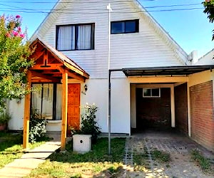 Casa en Linares (4 dormitorios, 2 baños)