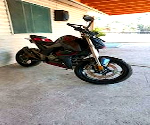 Moto deportiva