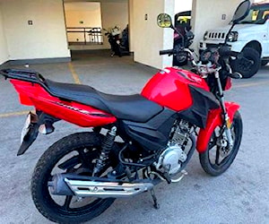 Vendo moto Yamaha 