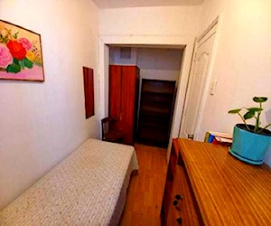 <p>Habitacion para mujer santa lucia</p>