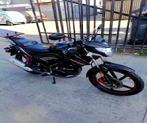 Se vende moto Hj Ka 150 2021