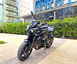 Yamaha MT10 2022