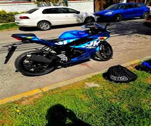 Moto Suzuki gsx r 150